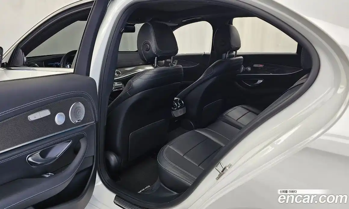 Mercedes-Benz E-Class 2018 2.0 автомат (гидро), фото 16
