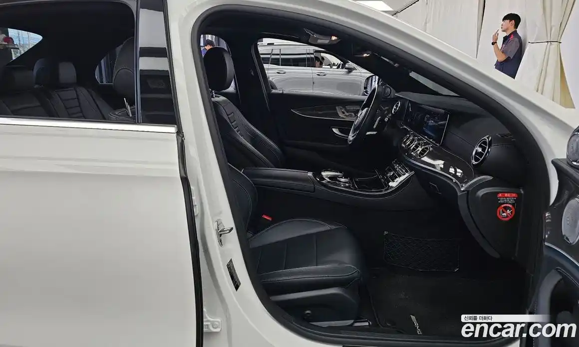 Mercedes-Benz E-Class 2018 2.0 автомат (гидро), фото 17