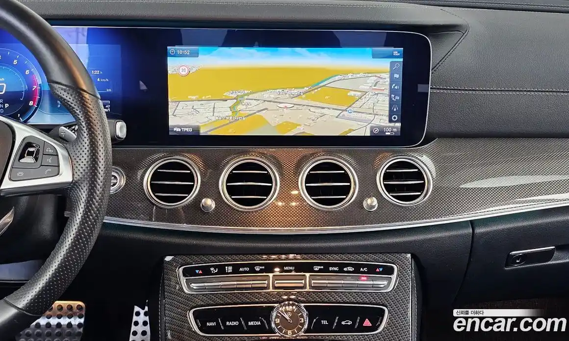 Mercedes-Benz E-Class 2018 2.0 автомат (гидро), фото 20