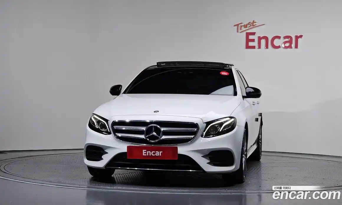 Mercedes-Benz E-Class 2018 2.0 автомат (гидро), фото 3