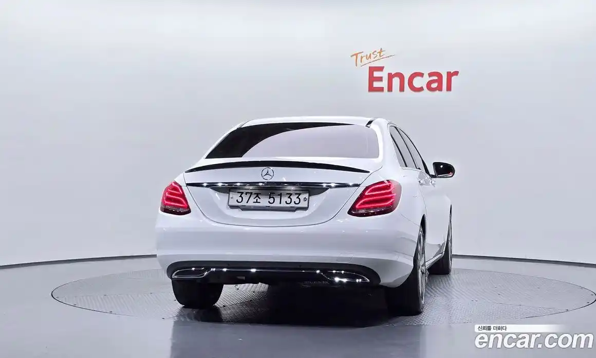 Mercedes-Benz C-Class 2018 2.0 гидро, фото 4 Mercedes-Benz C-Class 2018 2.0 гидро, фото 4