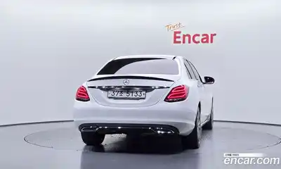 Mercedes-Benz C-Class 2018 2.0 гидро, миниатюра 4 Mercedes-Benz C-Class 2018 2.0 гидро, миниатюра 4