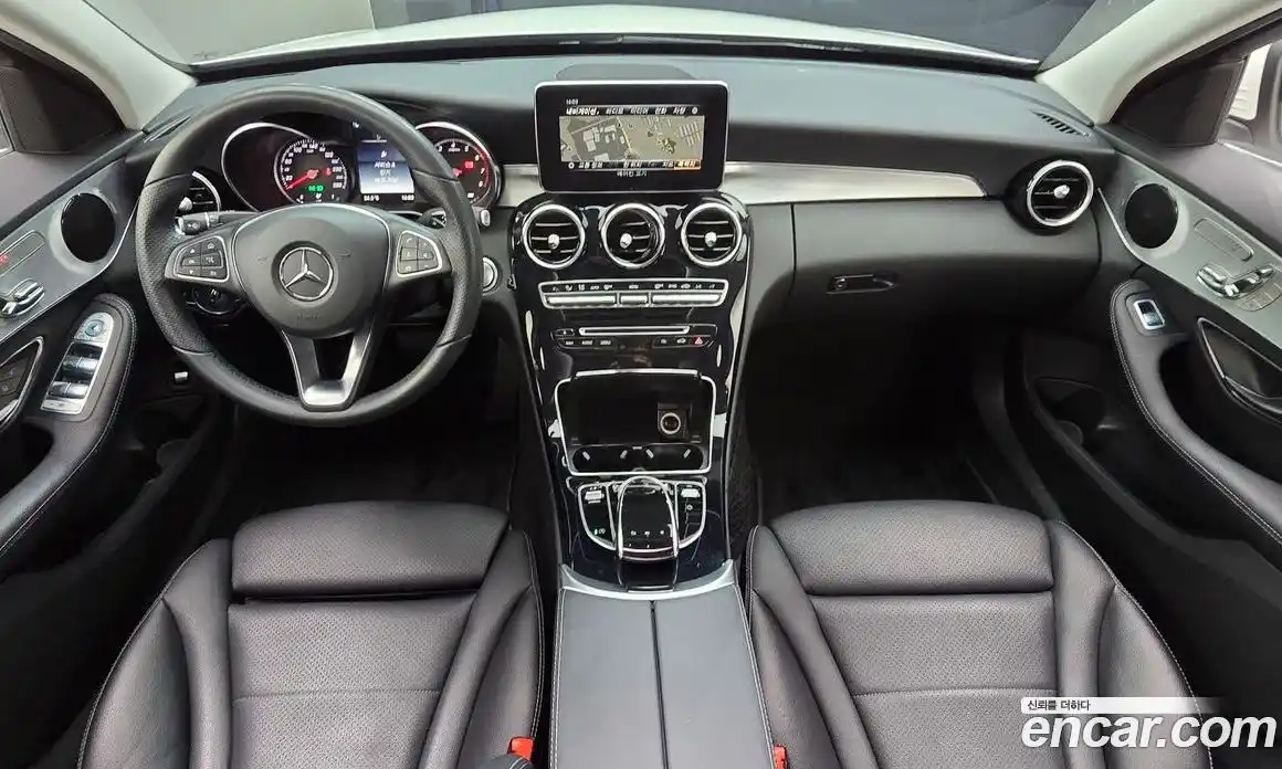 Mercedes-Benz C-Class 2018 2.0 гидро, фото 10 Mercedes-Benz C-Class 2018 2.0 гидро, фото 10