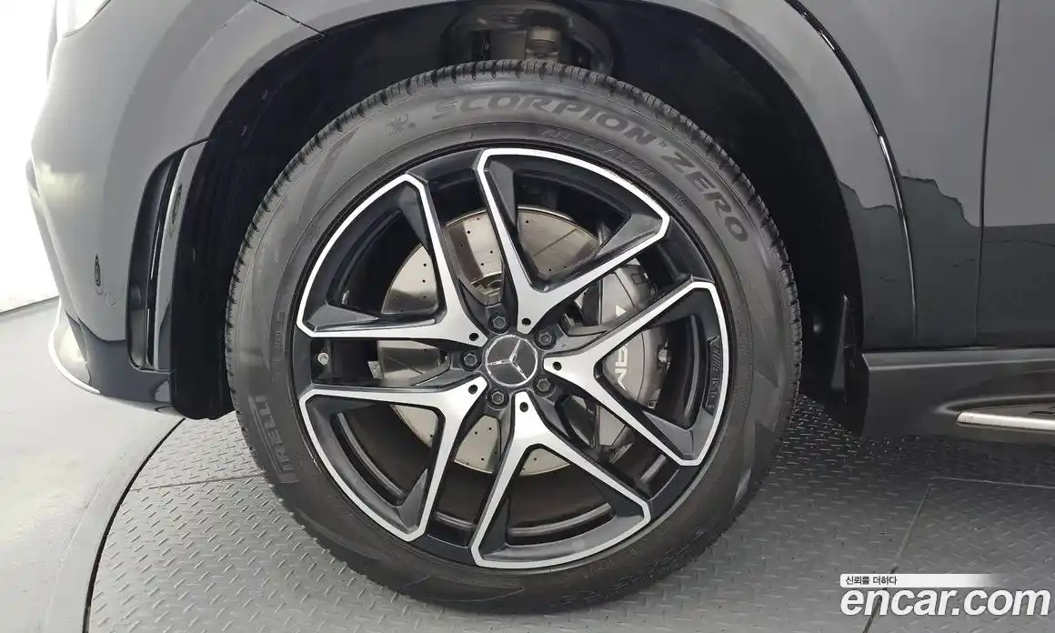 Mercedes-Benz GLE-Class 2021 3.0 гидро, фото 4 Mercedes-Benz GLE-Class 2021 3.0 гидро, фото 4