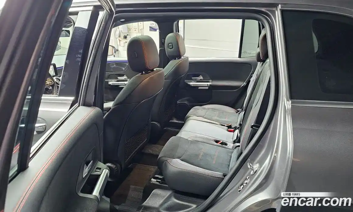 Mercedes-Benz GLB-Class 2022 2.0 гидро, фото 11