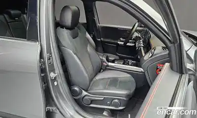 Mercedes-Benz GLB-Class 2022 2.0 гидро, миниатюра 12