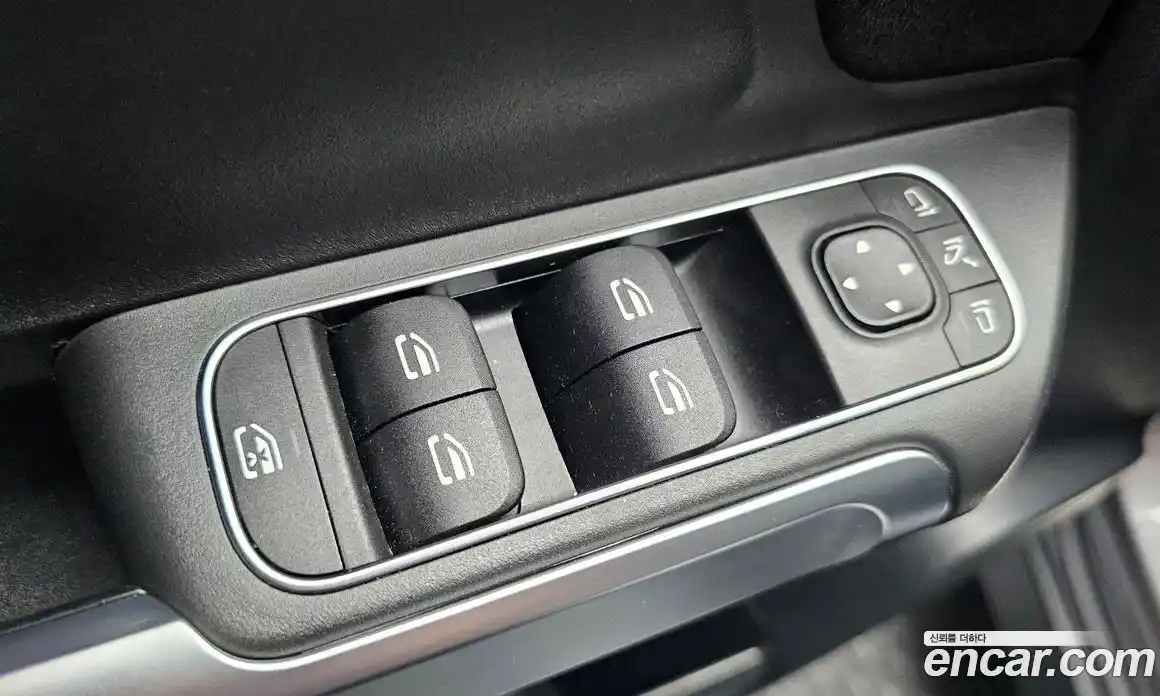 Mercedes-Benz GLB-Class 2022 2.0 гидро, фото 14