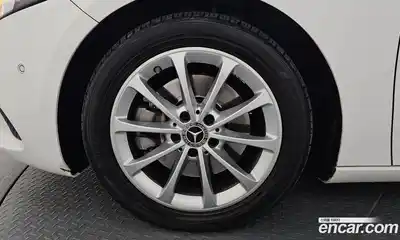 Mercedes-Benz A-Class 2020 2.0 гидро, миниатюра 4 Mercedes-Benz A-Class 2020 2.0 гидро, миниатюра 4