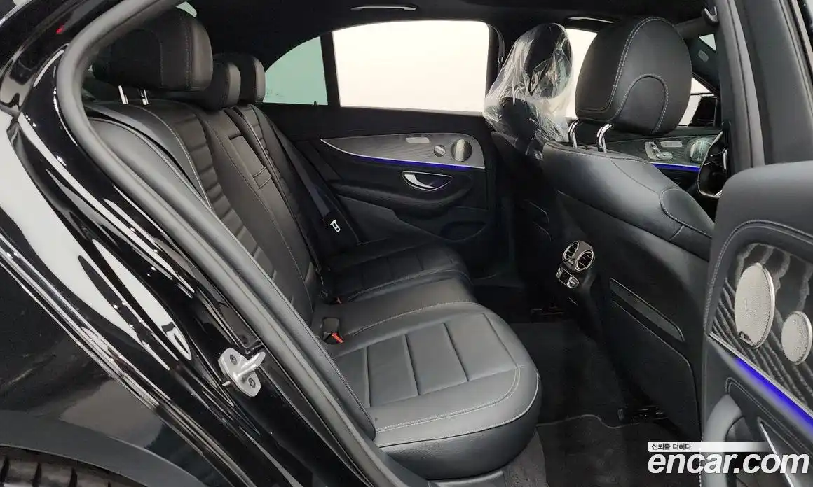 Mercedes-Benz E-Class 2022 2.0 автомат (гидро), фото 17