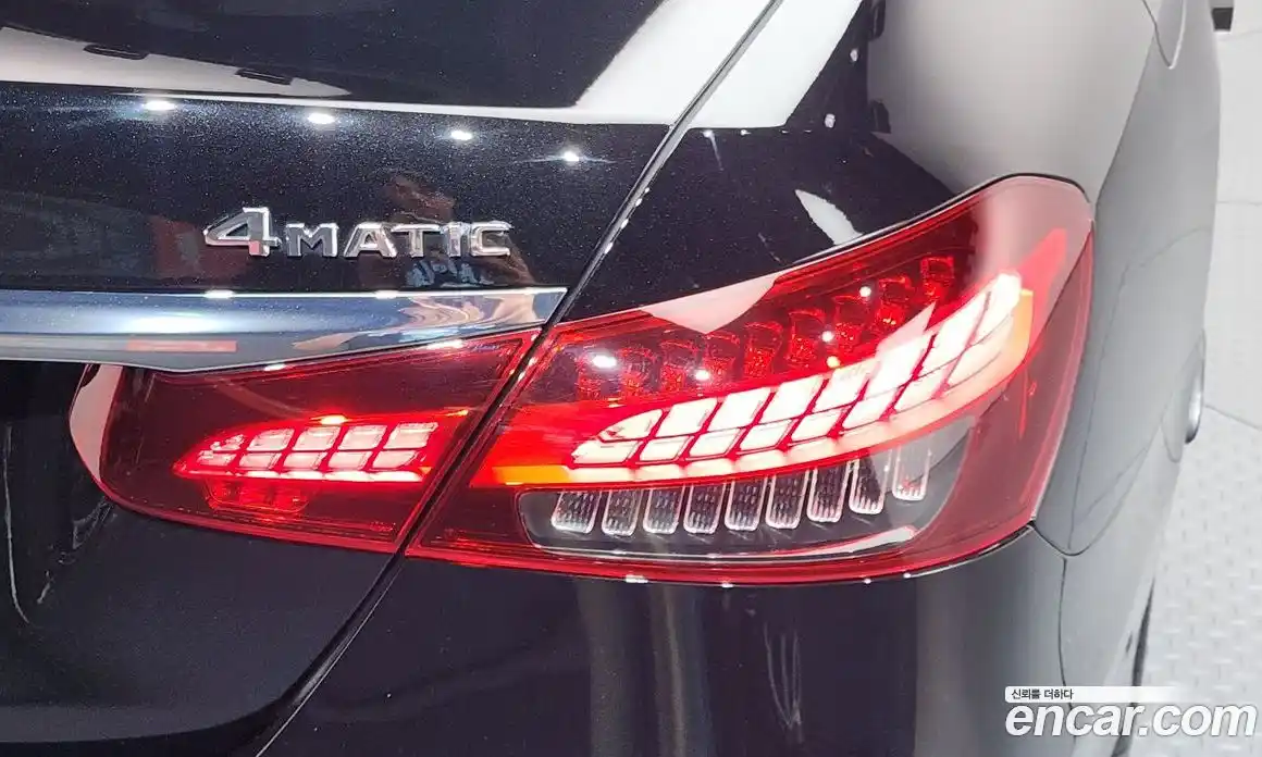 Mercedes-Benz E-Class 2022 2.0 автомат (гидро), фото 9