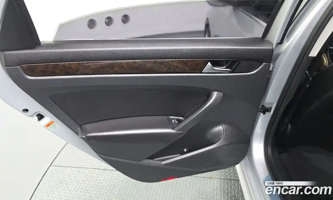Volkswagen Passat 2014 2.0 автомат (гидро), фото 15