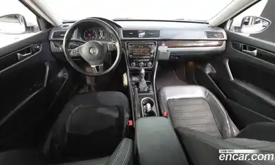 Volkswagen Passat 2014 2.0 автомат (гидро), миниатюра 10