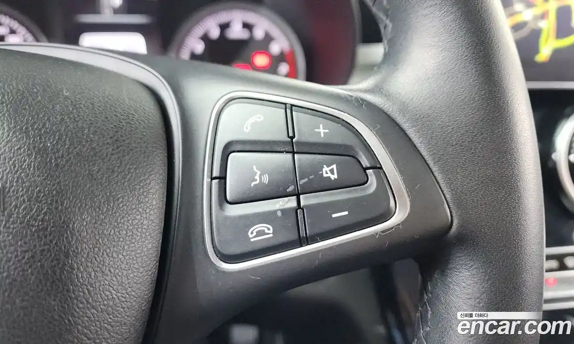 Mercedes-Benz C-Class 2017 2.0 гидро, фото 22 Mercedes-Benz C-Class 2017 2.0 гидро, фото 22