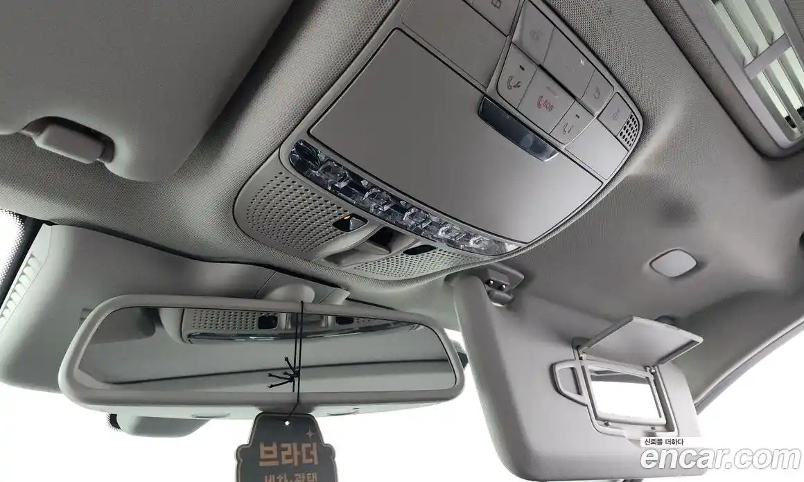 Mercedes-Benz C-Class 2017 2.0 гидро, фото 26 Mercedes-Benz C-Class 2017 2.0 гидро, фото 26