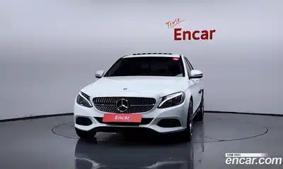 Mercedes-Benz C-Class 2017 2.0 гидро, миниатюра 3 Mercedes-Benz C-Class 2017 2.0 гидро, миниатюра 3