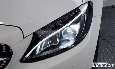 Mercedes-Benz C-Class 2017 2.0 гидро, миниатюра 8 Mercedes-Benz C-Class 2017 2.0 гидро, миниатюра 8