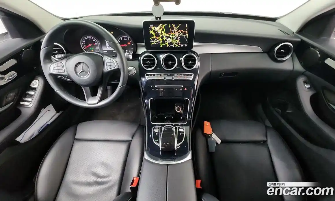 Mercedes-Benz C-Class 2017 2.0 гидро, фото 10 Mercedes-Benz C-Class 2017 2.0 гидро, фото 10
