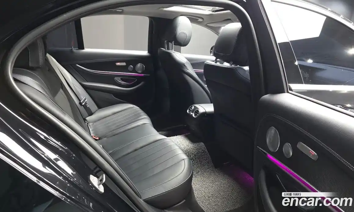 Mercedes-Benz E-Class 2018 2.0 автомат (гидро), фото 12
