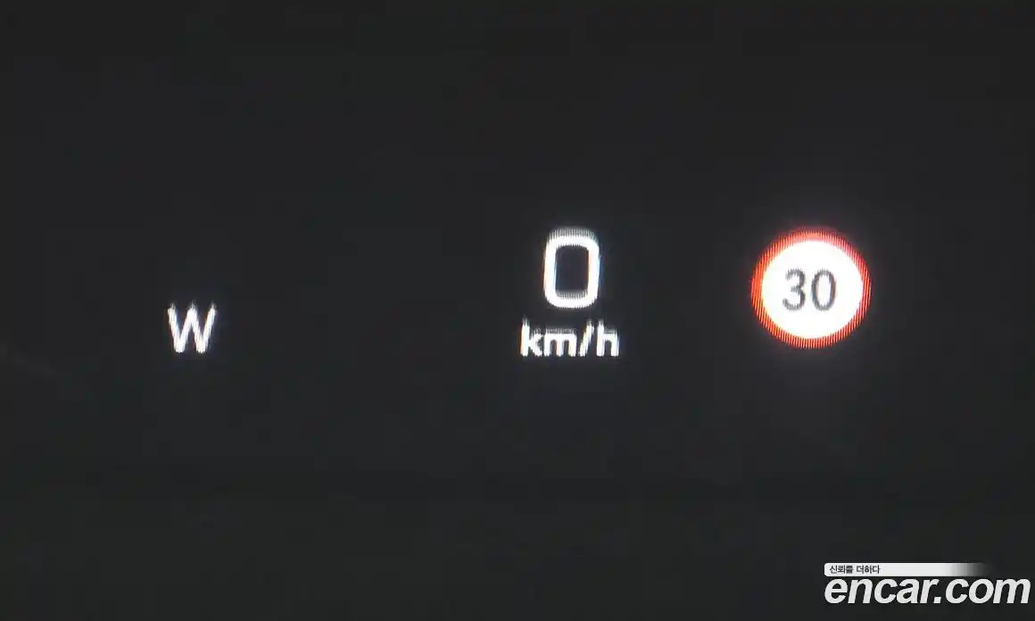 Mercedes-Benz E-Class 2018 2.0 автомат (гидро), фото 16