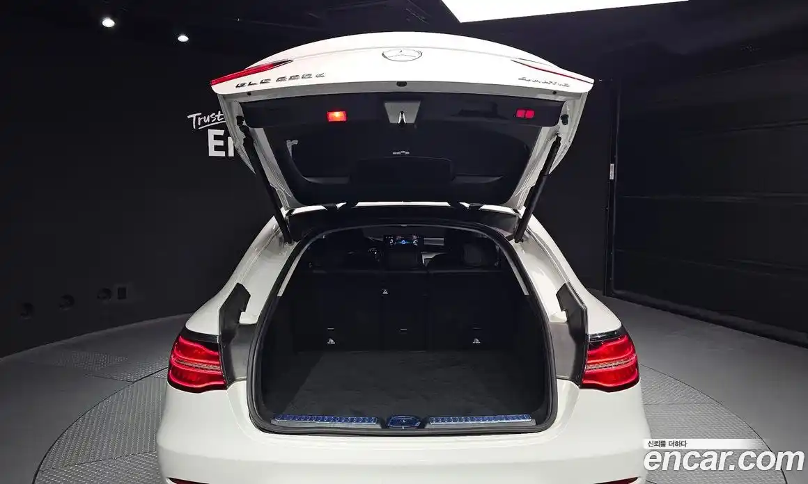 Mercedes-Benz GLC-Class 2018 2.1 гидро, фото 25