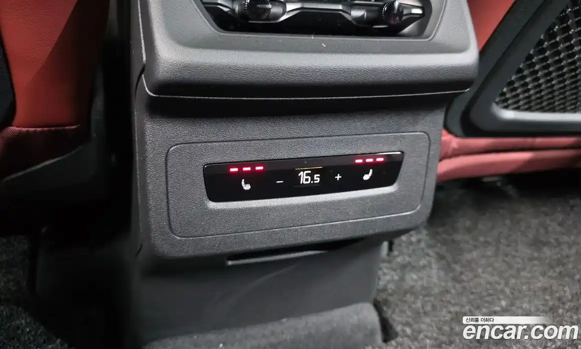 Audi SQ6 e-tron 2025 0.2 автомат (гидро), фото 25