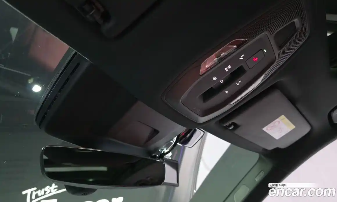 Audi SQ6 e-tron 2025 0.2 автомат (гидро), фото 34
