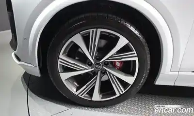 Audi SQ6 e-tron 2025 0.2 автомат (гидро), миниатюра 5