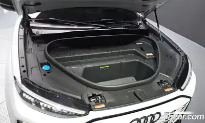 Audi SQ6 e-tron 2025 0.2 автомат (гидро), миниатюра 6