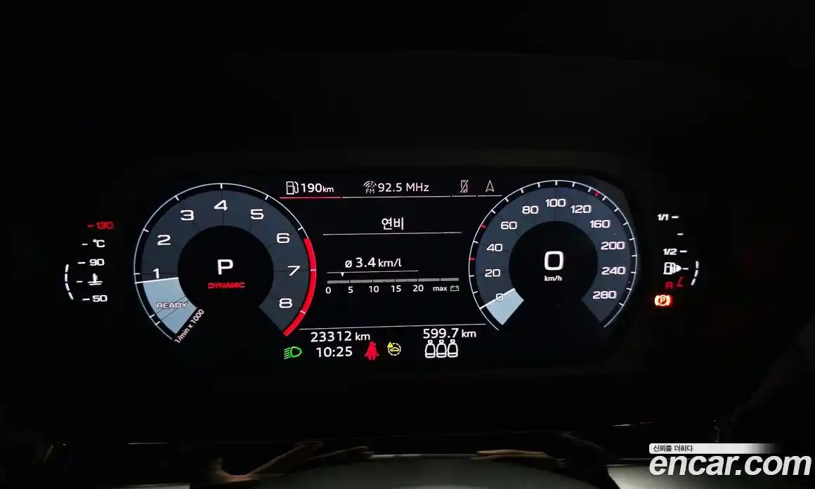 Audi A3 2023 2.0 автомат (гидро), фото 11