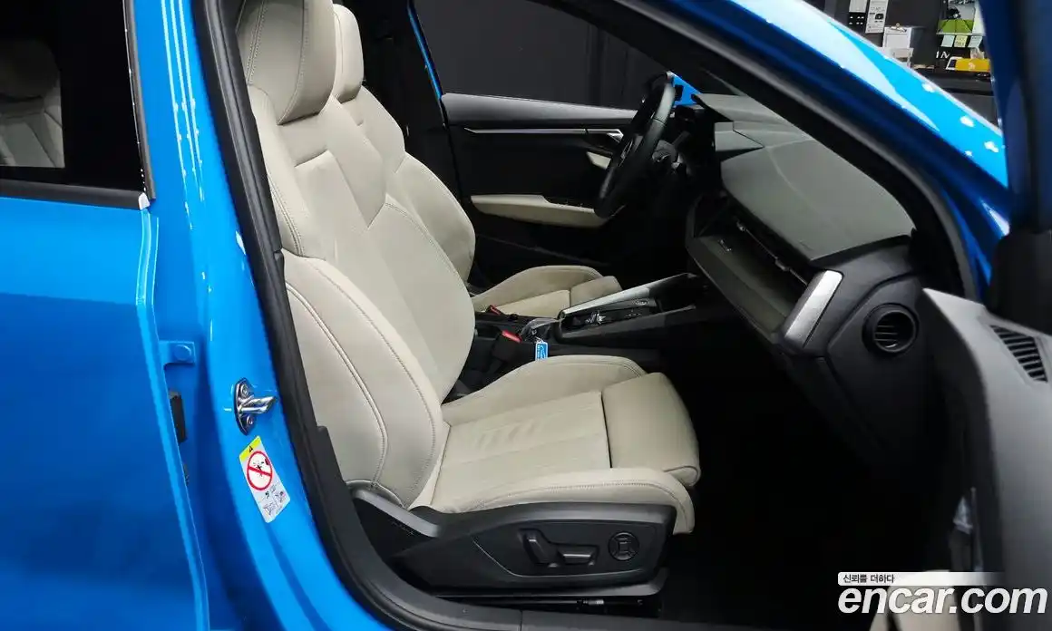 Audi A3 2023 2.0 автомат (гидро), фото 18