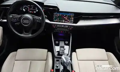 Audi A3 2023 2.0 автомат (гидро), миниатюра 10