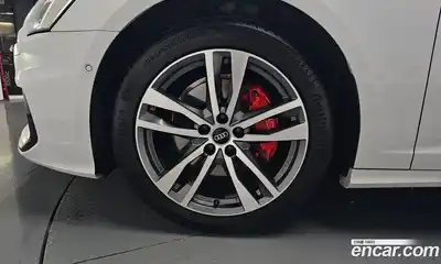 Audi A6 2022 2.0 автомат (гидро), миниатюра 4