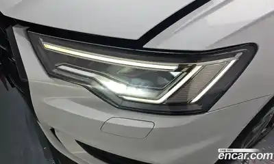 Audi A6 2022 2.0 автомат (гидро), миниатюра 7