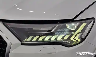 Audi Q7 2020 3.0 автомат (гидро), миниатюра 8