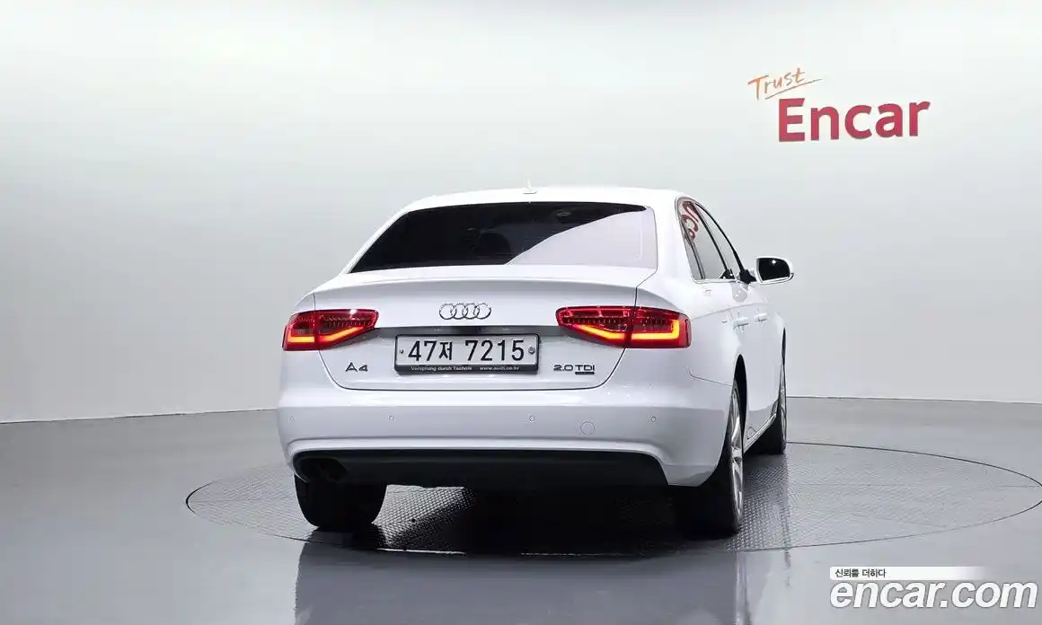 Audi A4 2013 2.0 автомат (гидро), фото 4