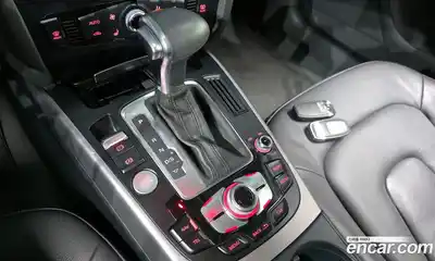 Audi A4 2013 2.0 автомат (гидро), миниатюра 9