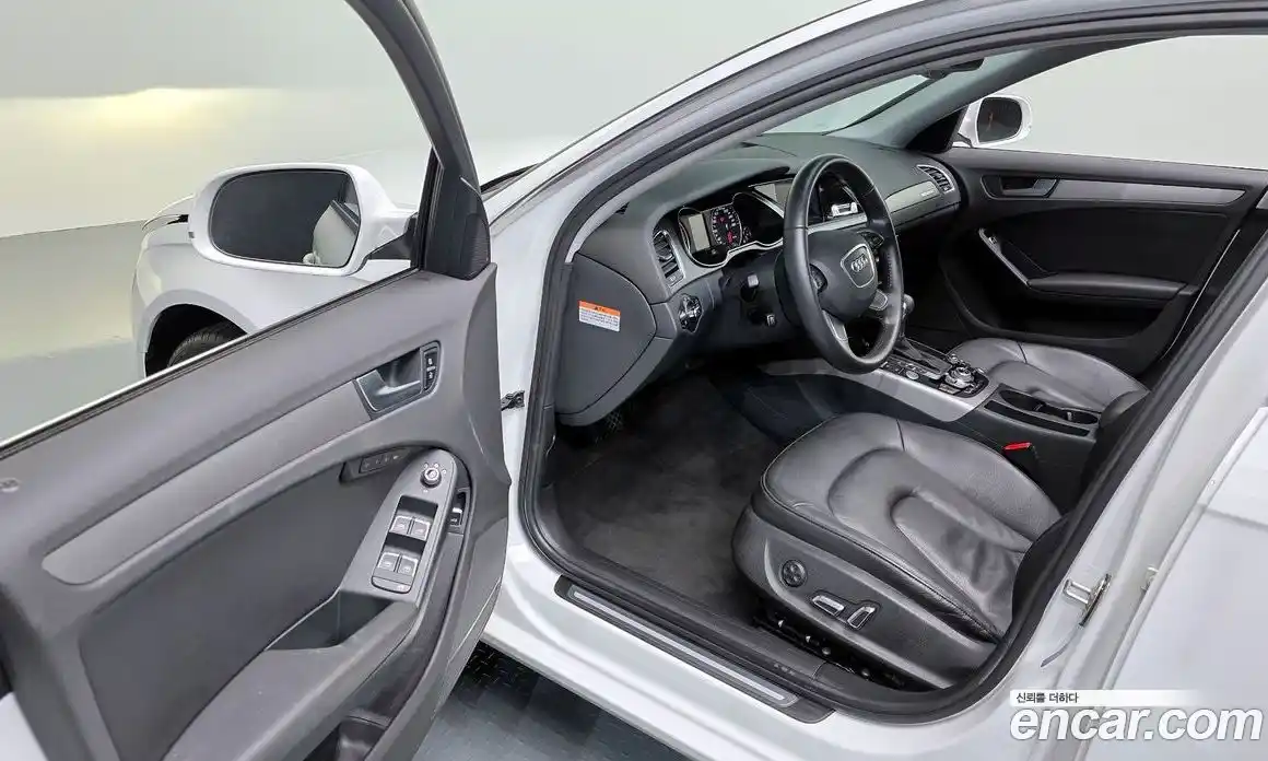 Audi A4 2013 2.0 автомат (гидро), фото 10