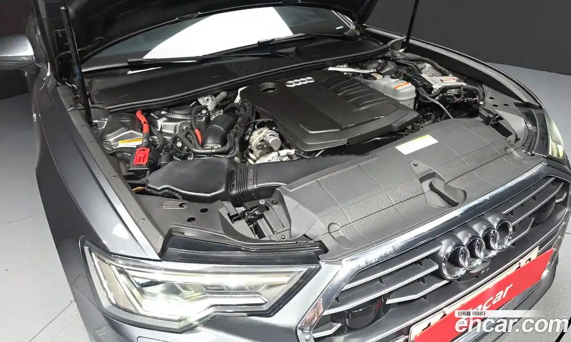 Audi A6 2020 2.0 автомат (гидро), фото 6