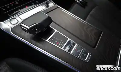 Audi A6 2020 2.0 автомат (гидро), миниатюра 9