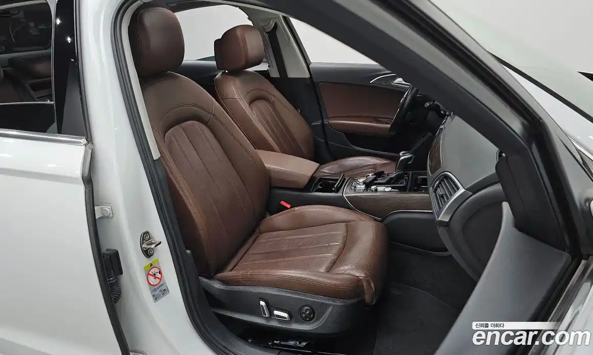 Audi A6 2015 2.0 автомат (гидро), фото 16