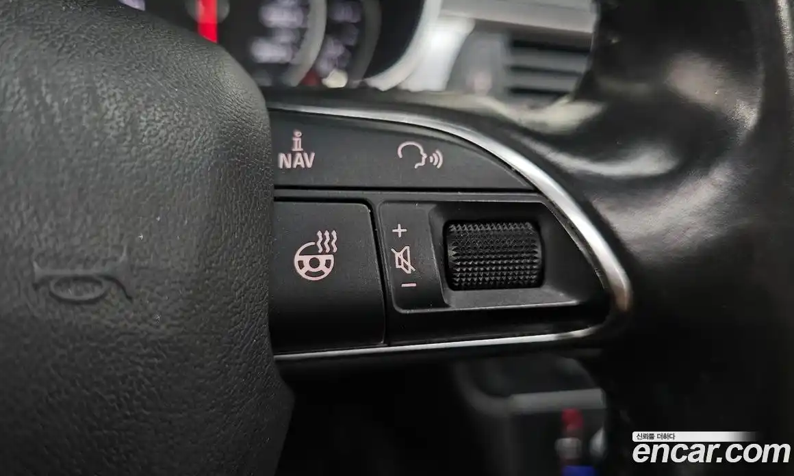 Audi A6 2015 2.0 автомат (гидро), фото 21