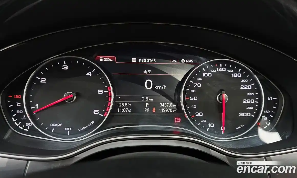 Audi A6 2015 2.0 автомат (гидро), фото 10