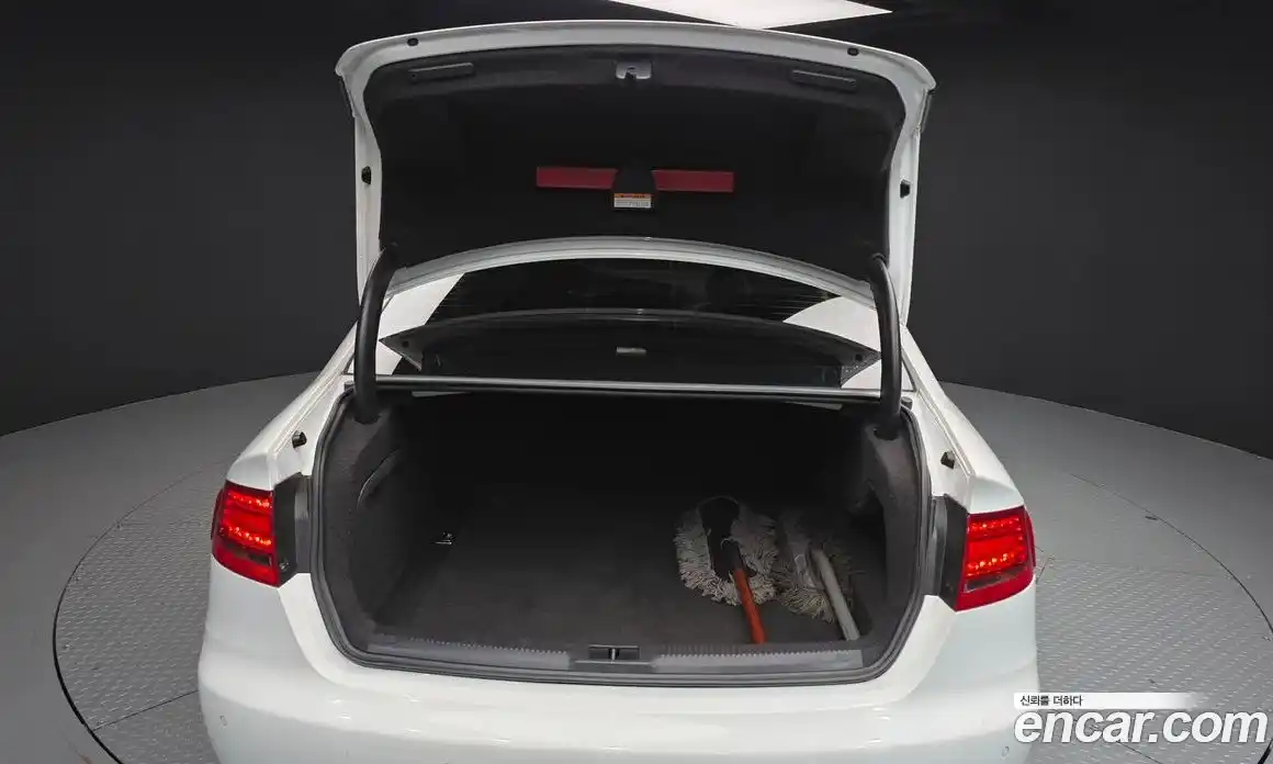 Audi A4 2011 2.0 автомат (гидро), фото 20
