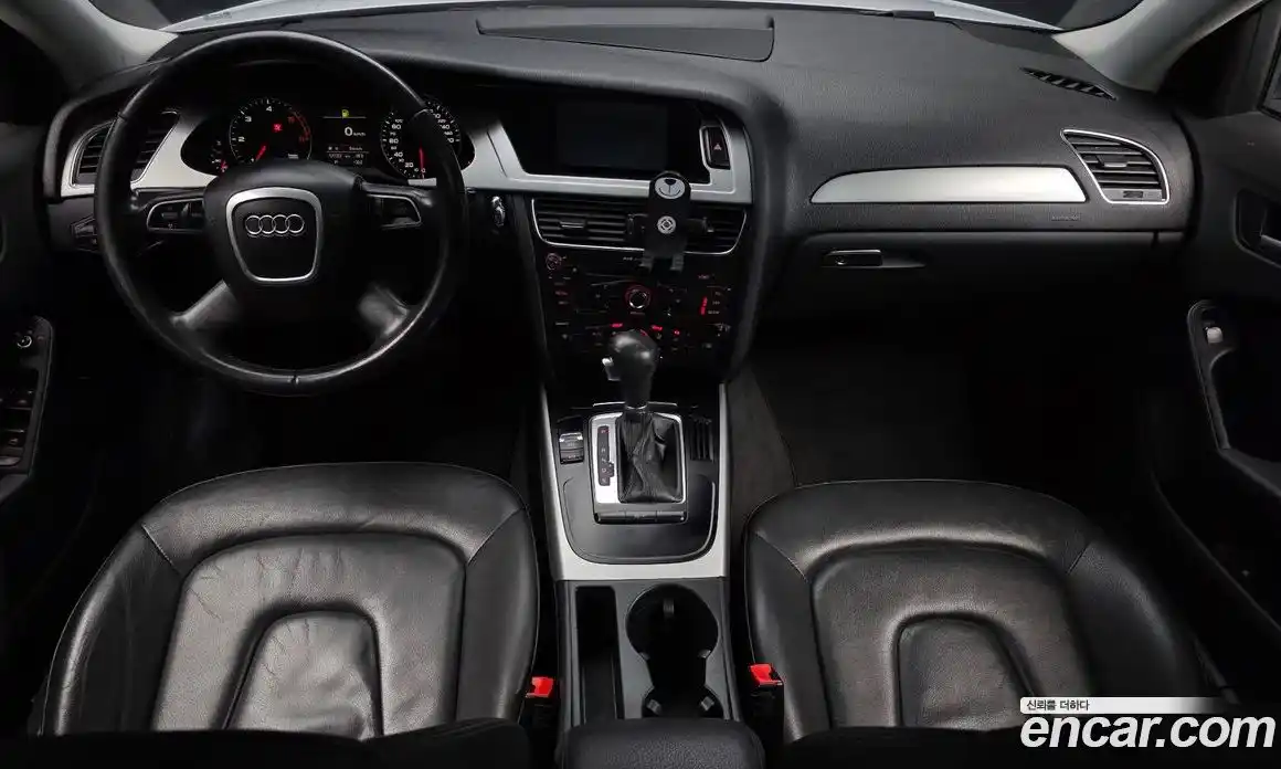 Audi A4 2011 2.0 автомат (гидро), фото 7