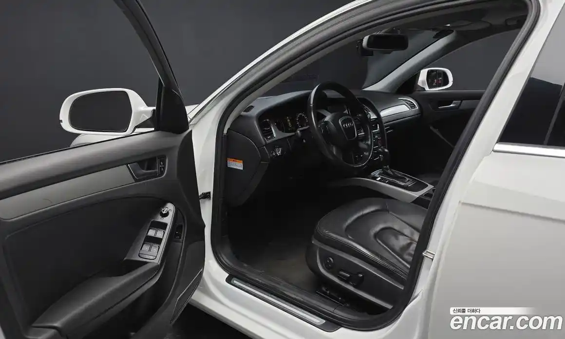 Audi A4 2011 2.0 автомат (гидро), фото 10