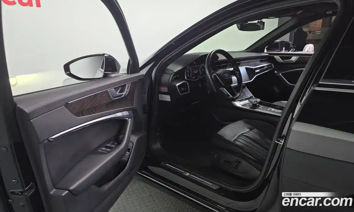 Audi A6 2020 2.0 автомат (гидро), фото 10