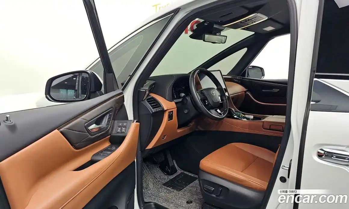 Toyota Alphard 2025 2.5 автомат (гидро), фото 13 Toyota Alphard 2025 2.5 автомат (гидро), фото 13