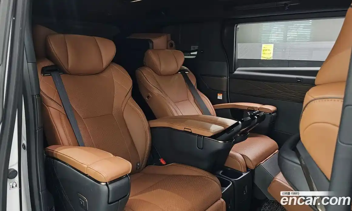 Toyota Alphard 2025 2.5 автомат (гидро), фото 17 Toyota Alphard 2025 2.5 автомат (гидро), фото 17