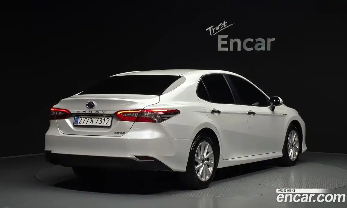 Toyota Camry 2024 2.5 автомат (гидро), фото 2 Toyota Camry 2024 2.5 автомат (гидро), фото 2
