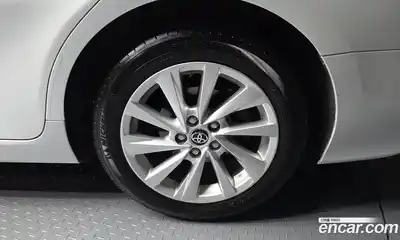 Toyota Camry 2024 2.5 автомат (гидро), миниатюра 5 Toyota Camry 2024 2.5 автомат (гидро), миниатюра 5